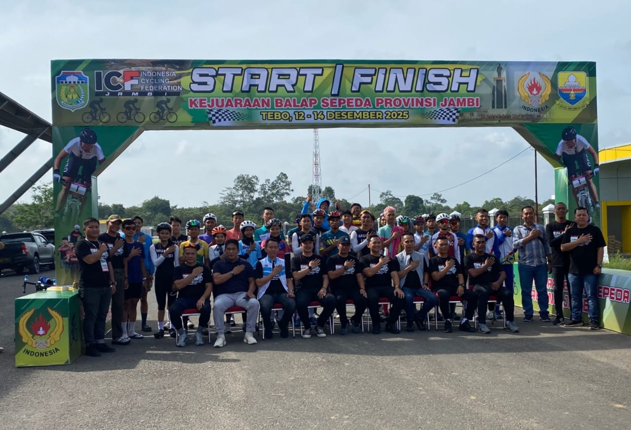 Kejurprov Balap Sepeda FSI Jambi 2025 Resmi Dibuka, Atlet Antusias Ramaikan Tebo Jambi