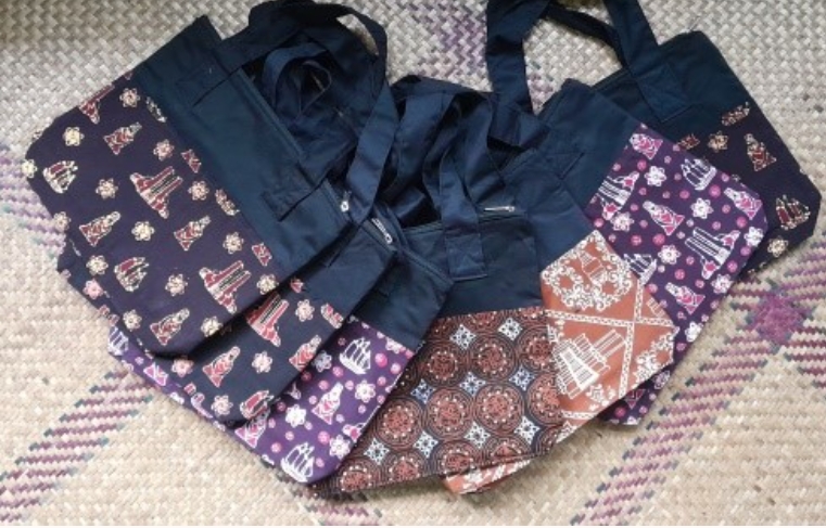 Dari Cagar Budaya ke Lembaran Batik, Kreativitas Juniana Angkat Motif Muarajambi