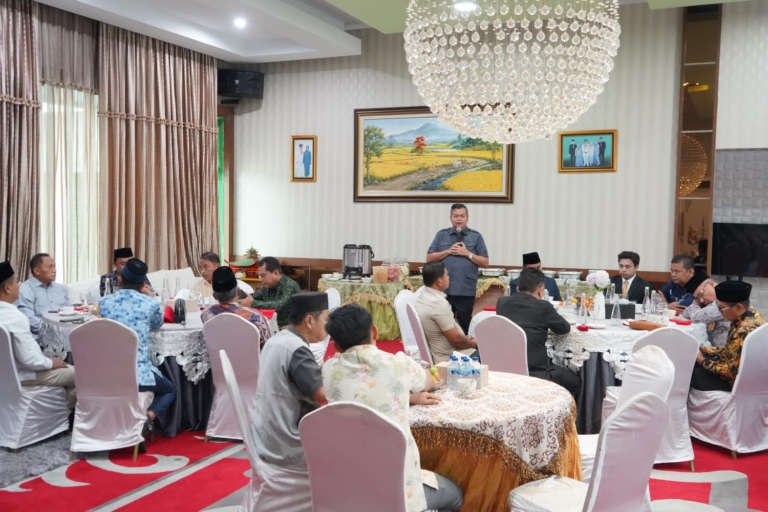 Ketua DPRD Kota Jambi Inisiasi Coffee Morning dengan Wali Kota, Perkuat Sinergi Legislatif–Eksekutif di Awal 2026